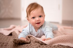 Read more about the article Rozmiary ubranek niemowlęcych, jak się w nich odnaleźć? – Przewodnik po rozmiarach dla rodziców