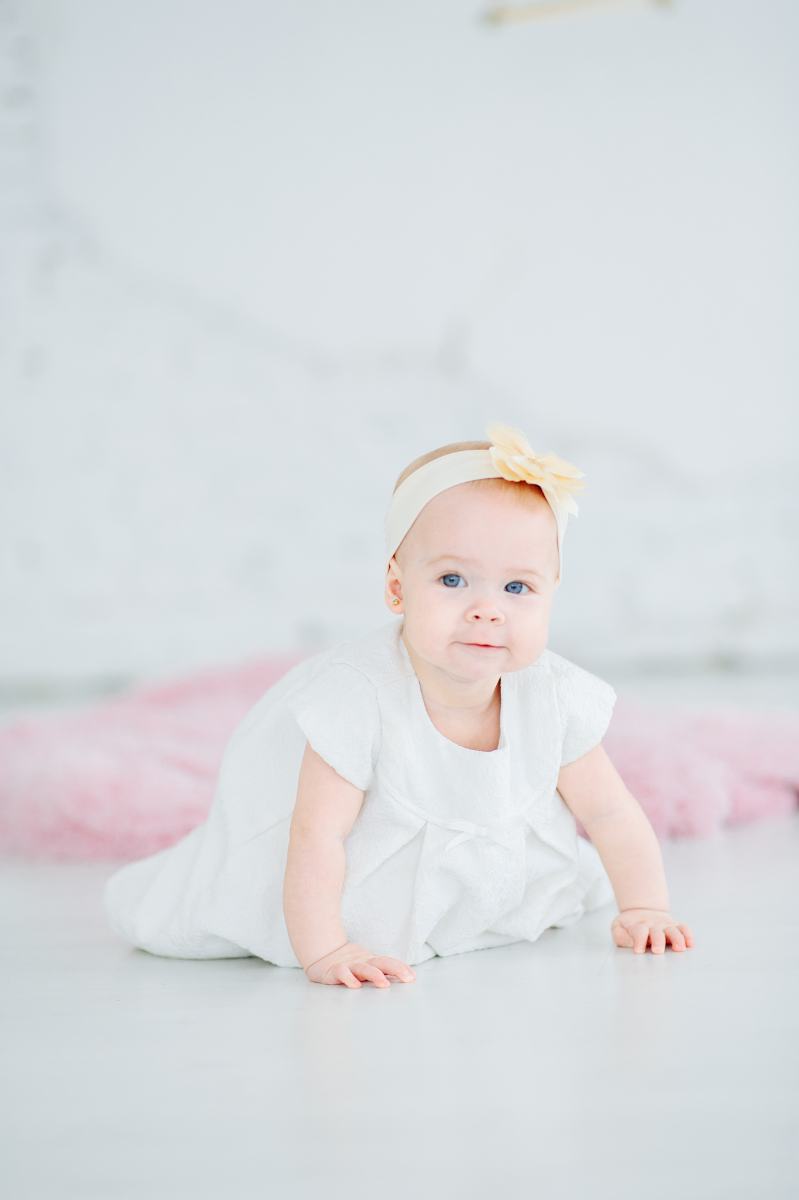 Read more about the article Opaski dla niemowląt – modny dodatek czy praktyczne rozwiązanie?